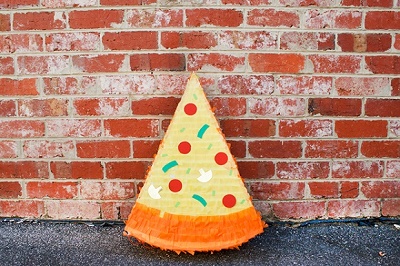 Giúp bạn Hướng dẫn làm Pinata giấy hình miếng pizza cực đẹp